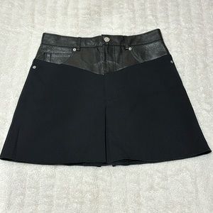 Mini skirt leather